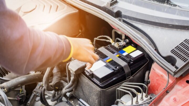 Cuándo cambiar la batería del coche