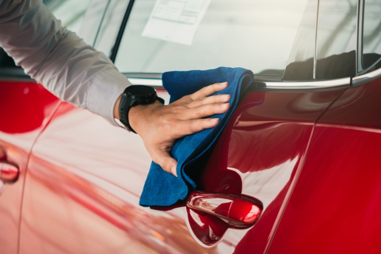 Cómo aplicar cera al coche Cómo aplicar cera al coche