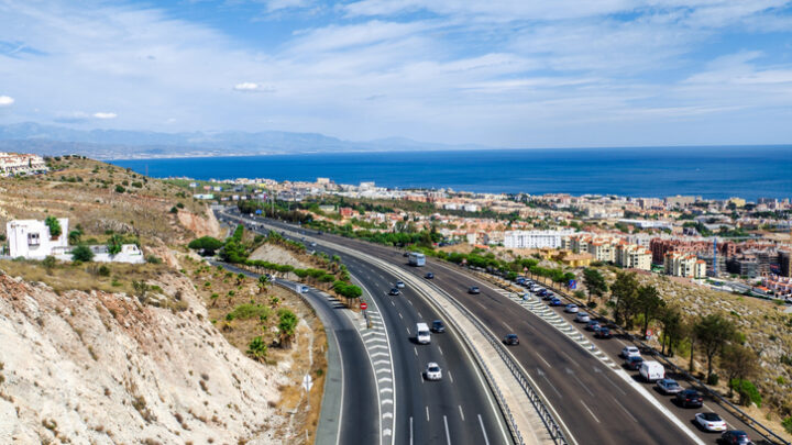 Cómo viajar desde Málaga por España por autopistas de peaje