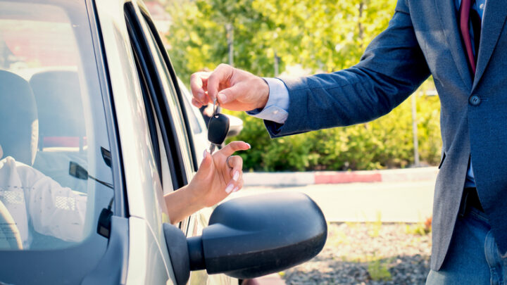 Comprar Coches de Ocasión en Madrid: La Alternativa Inteligente con Your Car